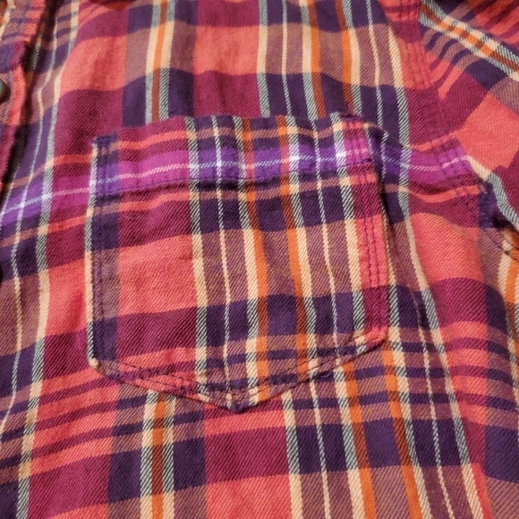 🍁 Fall Plaid Long Sleeve Adjustable Sleeves Boyfriend Top Aeropostale 🍁 - Picture 5 of 7